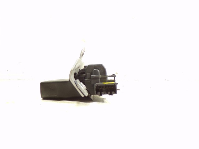 Compre Fecho de tampa de porta-malas (de 3ª/5ª porta traseira) Ford Kuga 3