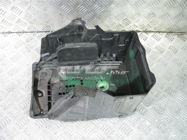 Ящик АКБ Land Rover AG9N10723AC цена, от 25.34 USD