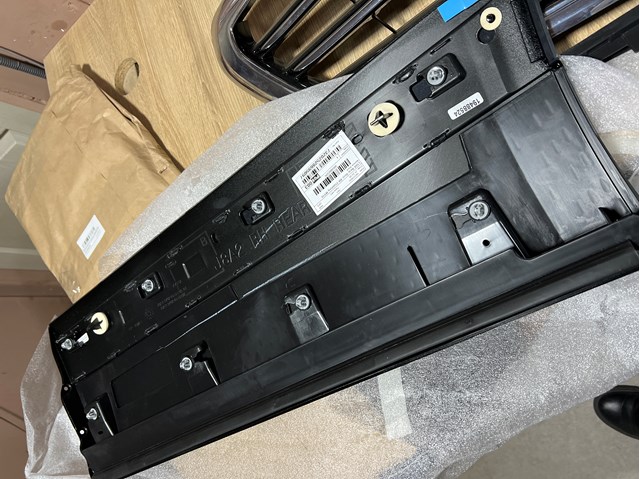 Купить LR146635 Land Rover 
