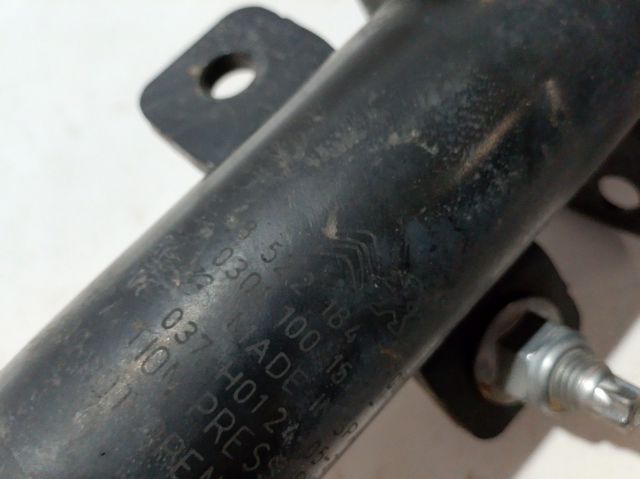 9852218480 Peugeot/Citroen Стойка передняя
