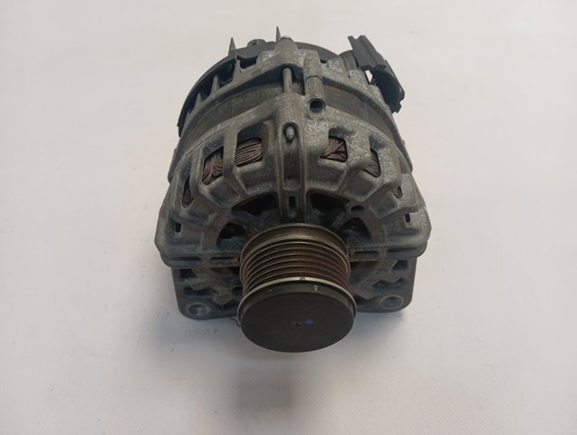 Автомобильный генератор Renault (RVI) 231007536R цена, от 98.65 USD