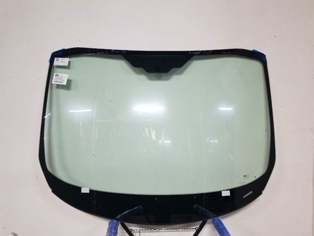 Купить 1789618 Ford Ветровое стекло