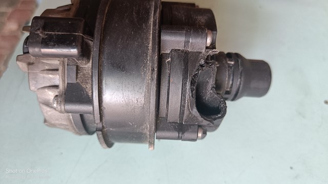 Дополнительная помпа 11518651288 BMW