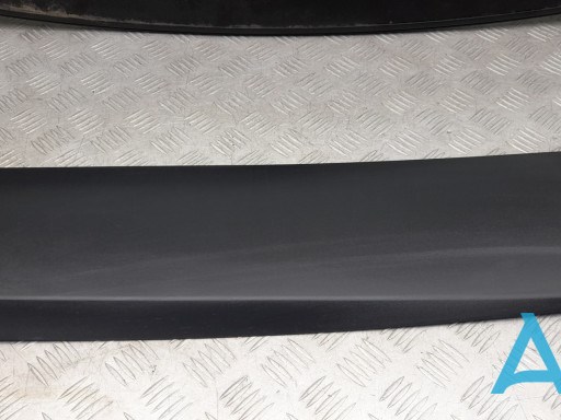Купить PCR88010R Signeda Молдинг двери задней правой