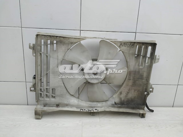 Диффузор радиатора охлаждения на Toyota Avensis T25