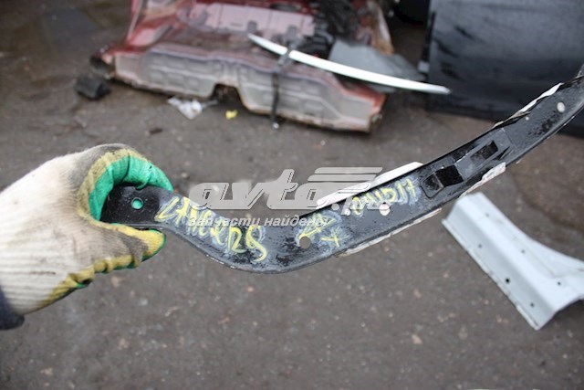Кронштейн бампера переднего, правый Tempest 0360358930
