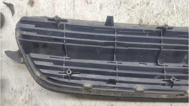 13106812 Opel Grelha do radiador