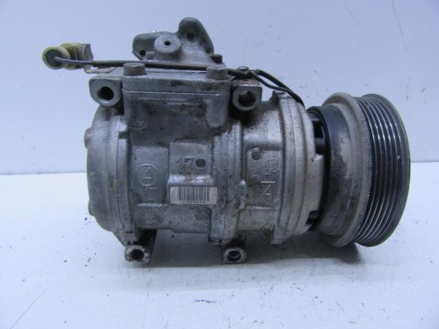 Компрессор кондиционера 4472004813 Land Rover