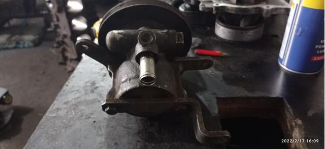 Насос ГУР 90281879 General Motors