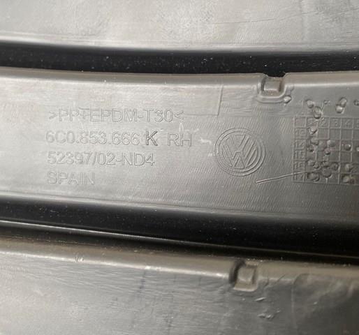 Решетка бампера переднего правая VAG 6C0854662CRYP