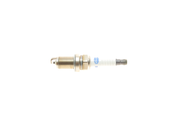 Свечи зажигания 062711000011 Magneti Marelli