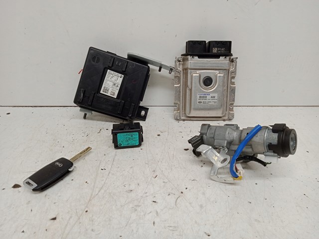 3910704202 Hyundai/Kia 