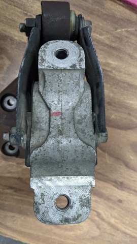  Land Rover TR8070M18 цена, от 31.07 USD