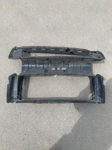 Воздуховод (дефлектор) радиатора Land Rover 6H5217F017BC цена, от 164.70 USD
