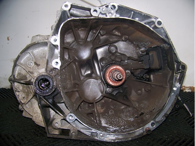 20DS84 Peugeot/Citroen 