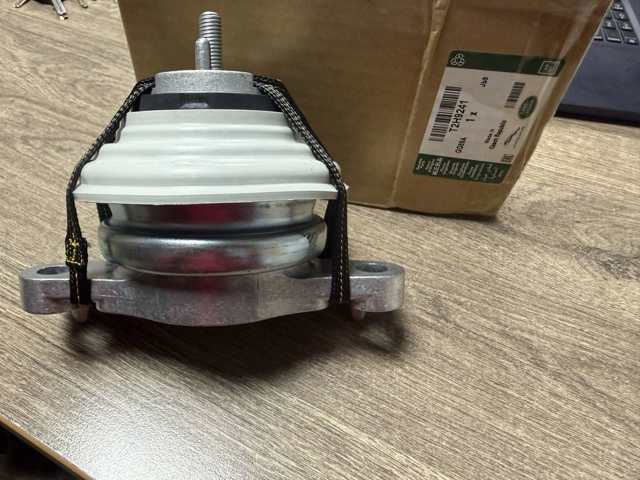 Купить T2H9241 Jaguar 