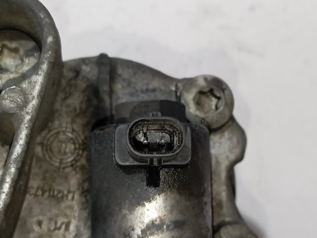  BMW 679649103 цена, от 181.35 USD