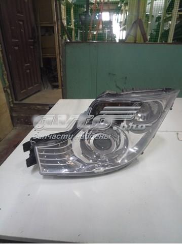 A9608200639 Mercedes Фара передняя правая