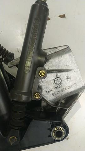  Pedal de embraiagem Mercedes E carrinha (S210) (1996 - 2003) 