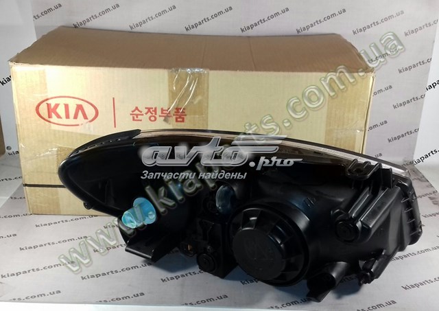 Левая фара 921012F000 Hyundai/Kia