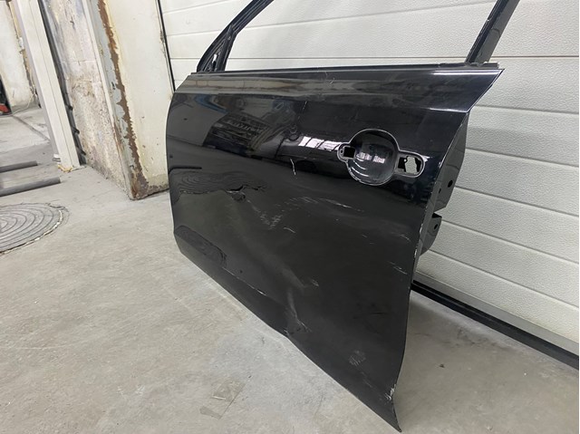  Porta dianteira esquerda Volkswagen Jetta VI sedan (162, 163, AV3, AV2, AY2, AY3) (2008 - 2019) VI