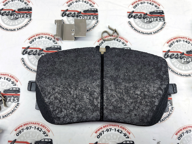 Передние тормозные колодки A0004205303 Mercedes