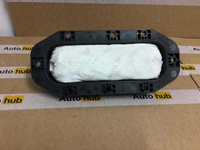 Подушка безопасности пассажира LR060760 Land Rover