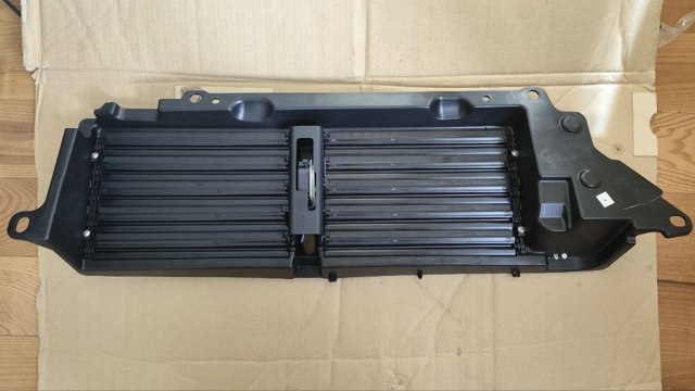 LR102691 Land Rover Жалюзи радиатора