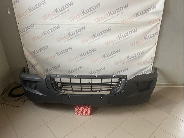 Бампер передний Signeda PVW04152BAI