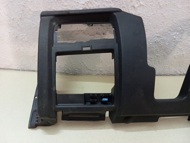 Купить 689210008R Renault (RVI) 