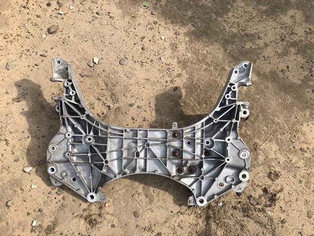 Купить 04877643AD Chrysler Поперечина передней подвески