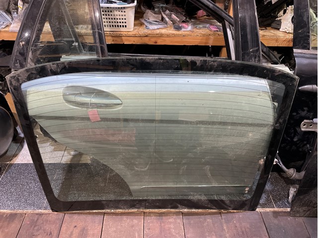 Купить 6480153012 Toyota Стекло заднее
