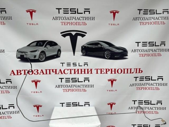 Трубопроводы пневмотормозов Tesla 104471500C цена, от 11.40 USD
