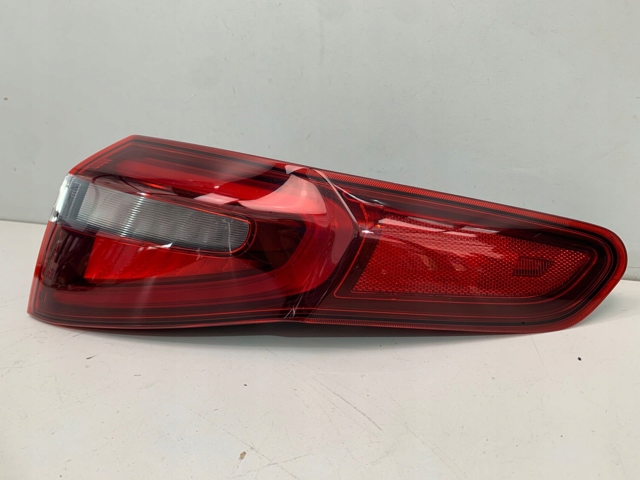 Фара задняя правая внешняя Fiat/Alfa/Lancia 50535805 цена, от 152.03 USD
