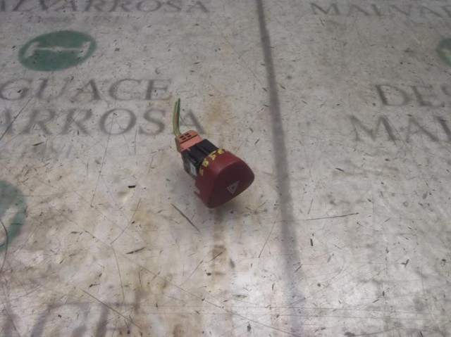 Compre Botão de ativação do sinal de emergência Citroen Jumpy 2