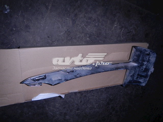 Молдинг решетки бампера переднего правый BMW 51117325396 цена, от 35.07 USD