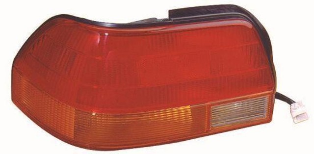 Lanterna traseira direita externa para Toyota Corolla (E10)