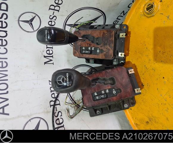  Mercedes A210267075