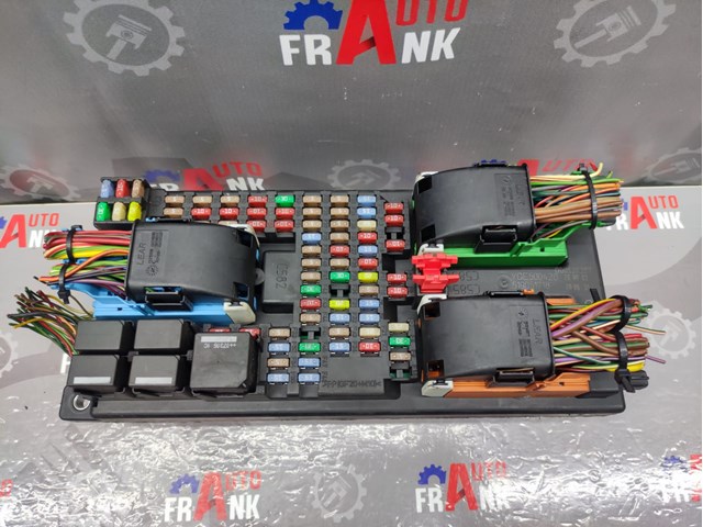 519051718 Land Rover 