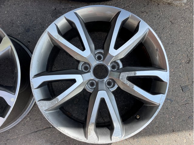  Hyundai/Kia 529102W180 цена, от 127.68 USD