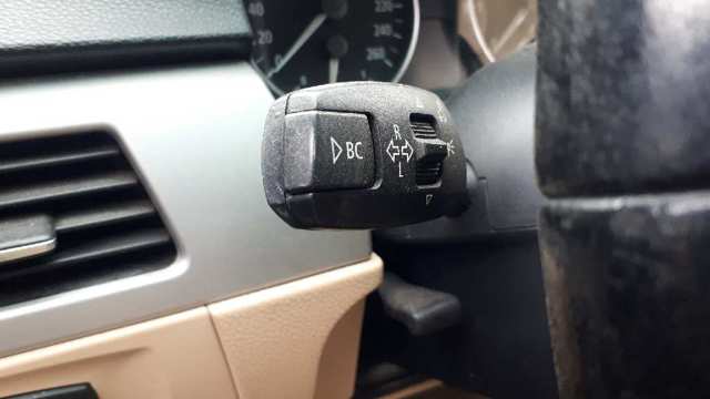  BMW 01108100