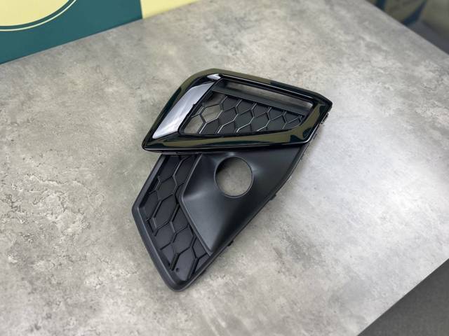  8WD807681M VAG