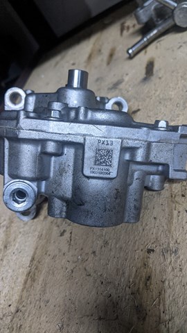 Купить PX1314100 Mazda Насос маслозакачивающий
