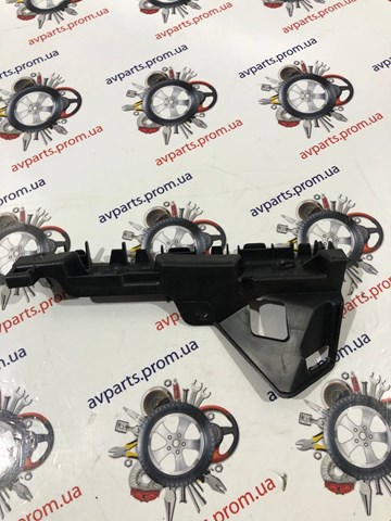 622217405R Renault (RVI) Левое крепление переднего бампера
