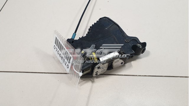 Fecho da porta dianteira esquerda para Toyota Camry VII V50