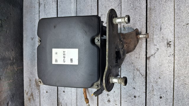  Mercedes 2114312812