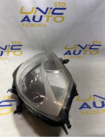 8200459824 Renault (RVI) luz esquerda