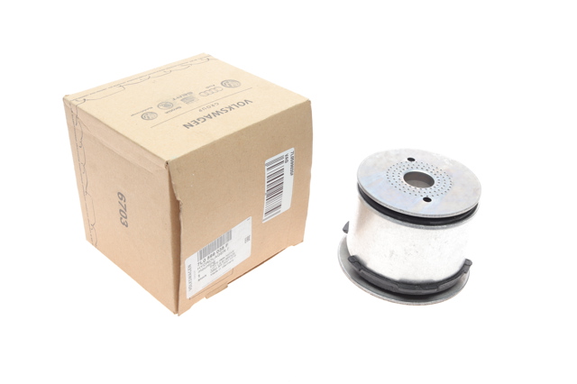 Сайлентблок задней балки 7L0599035F VAG