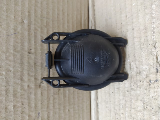 Купить 1305239192 Mercedes 