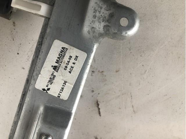  Стеклоподъемник передней правой двери Mitsubishi Colt 6